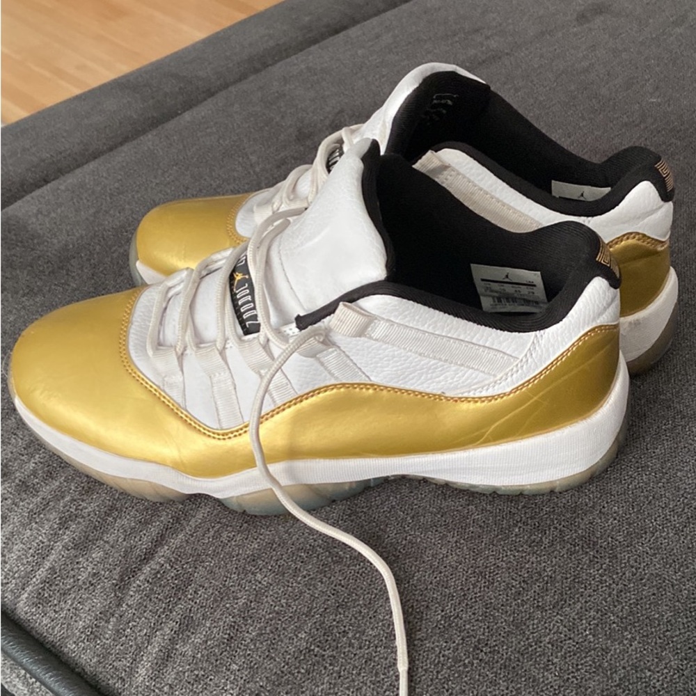 Men’s Jordan’s size 11